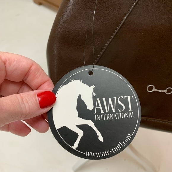 AWST crossbody purse NEW stirrup zipper pulls 6inH x 10in W x 2.5in D - Picture 10 of 10